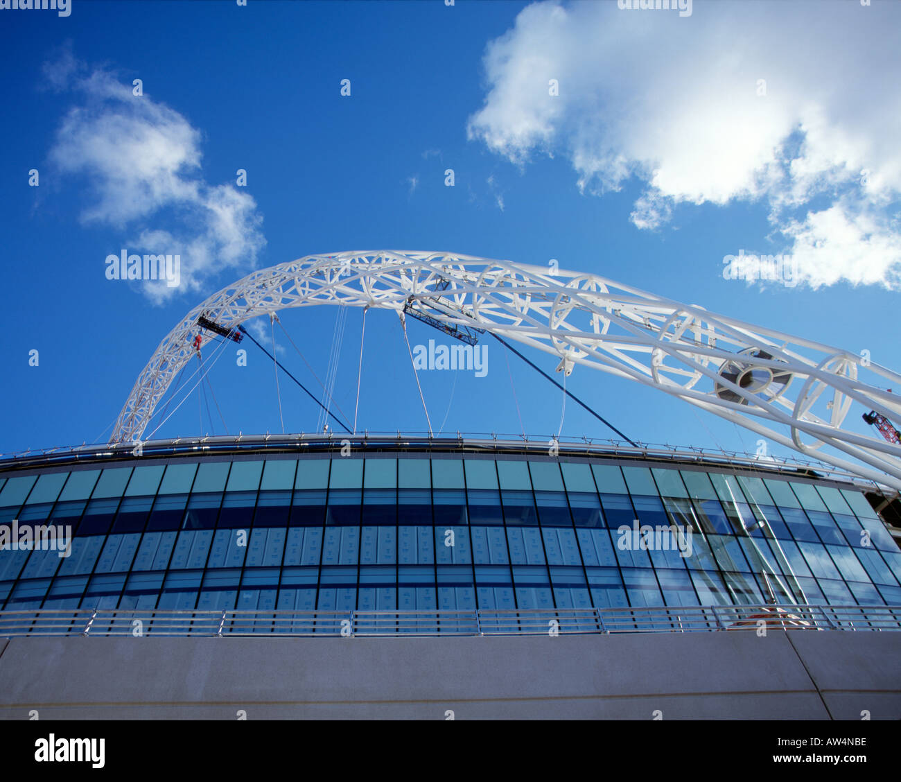 Arc de nouveau stade de Wembley en construction Novembre 2005 Banque D'Images