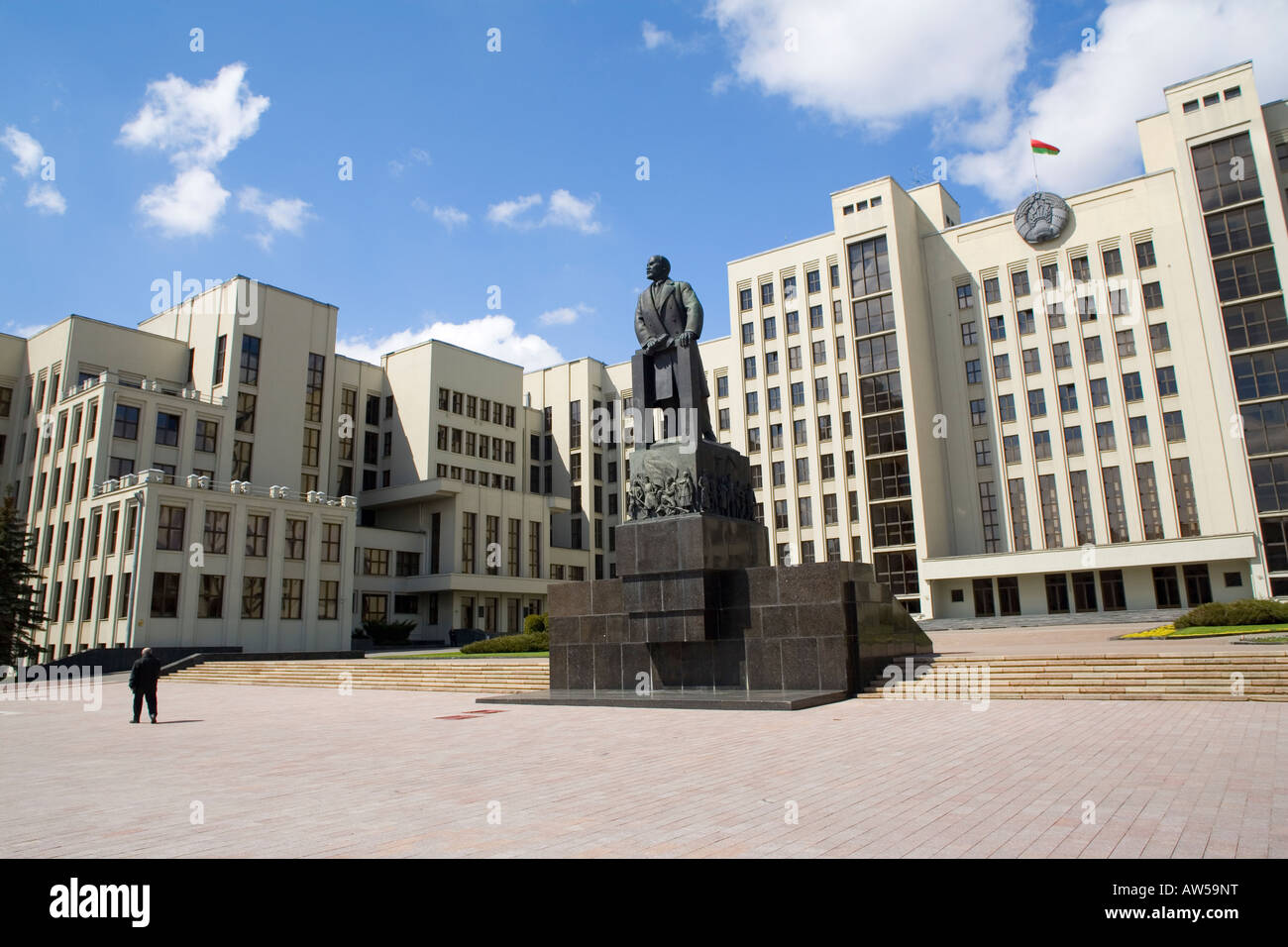 Statue de Lénine devant la maison du gouvernement en place de l'indépendance à Minsk Belarus Banque D'Images