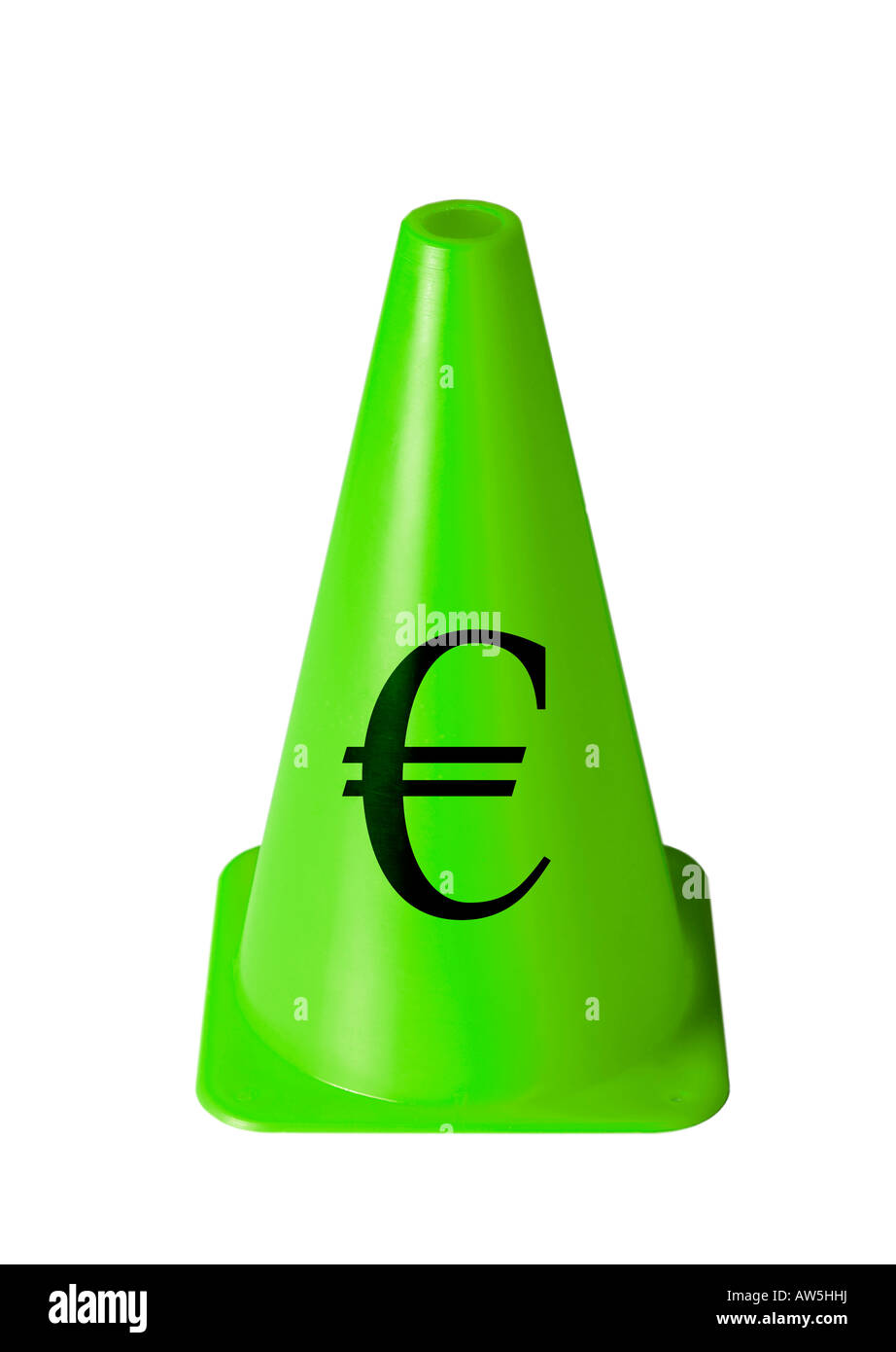Cône de circulation vert vif avec symbole euro en noir Banque D'Images
