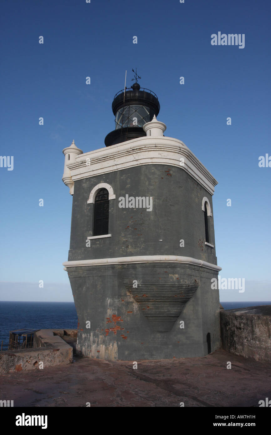 Le fort El Morro phare historique Old San Juan Banque D'Images