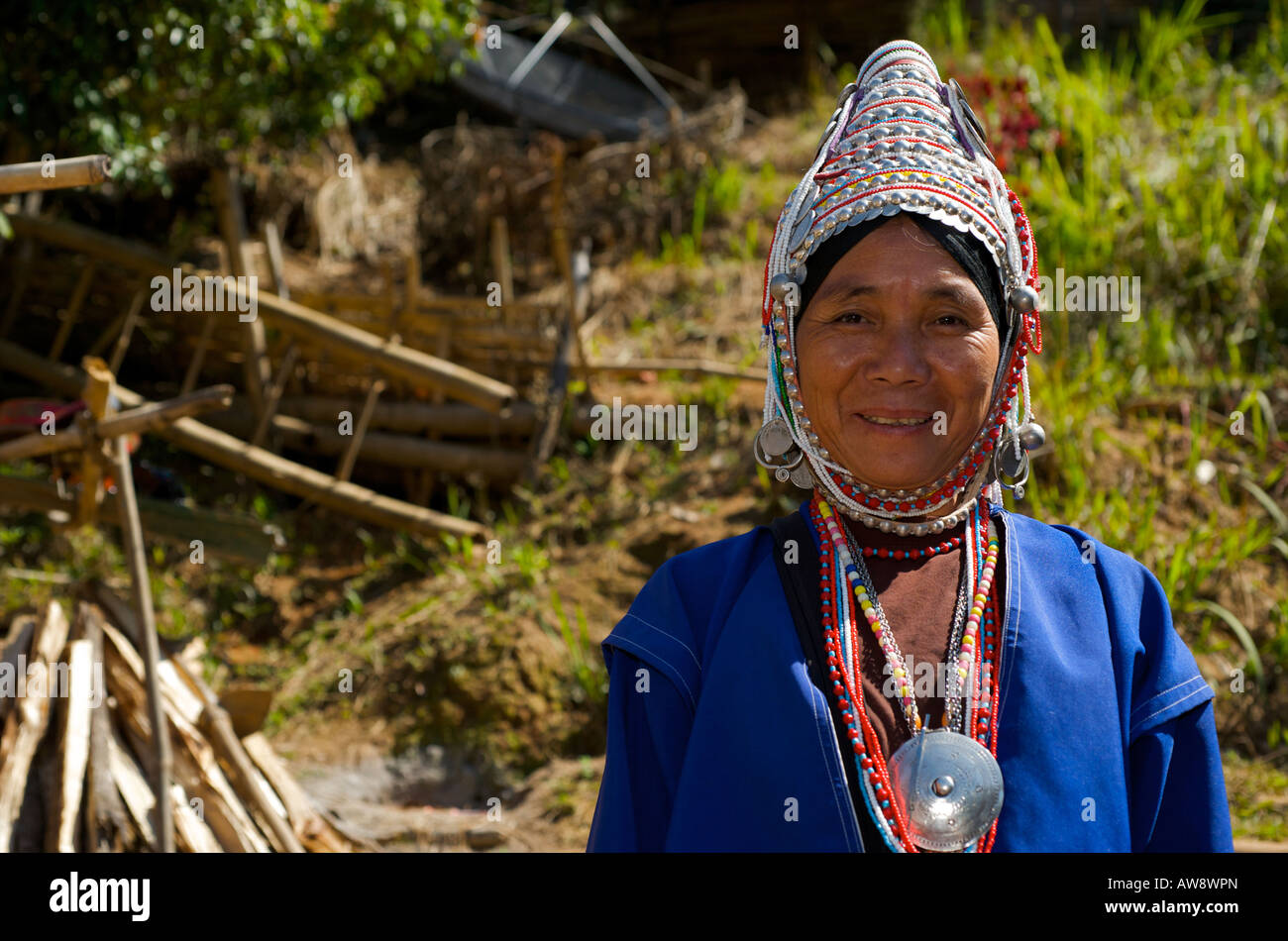 Femme de la tribu Akha Hill dans la province de Chiang Rai en Thaïlande Banque D'Images