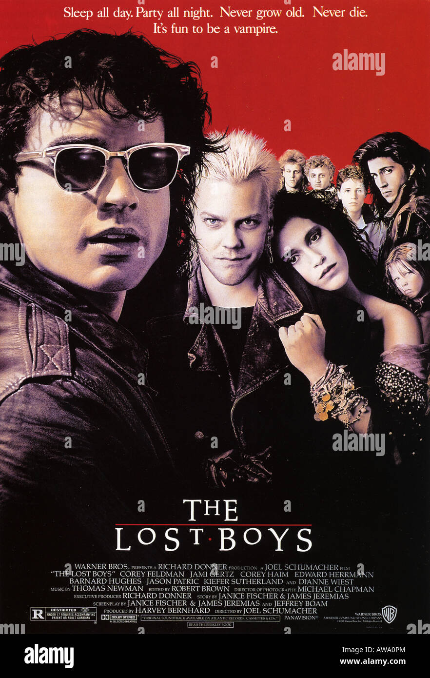 Les garçons perdus - affiche pour 1987 film Warner Bros avec Keiffer Sutherland Banque D'Images