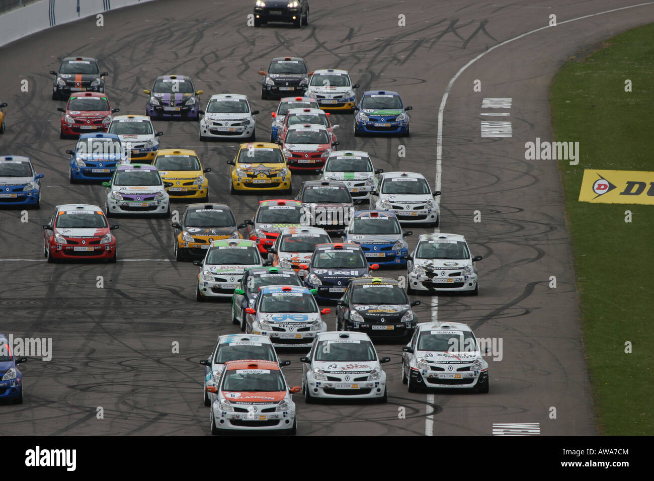 Renault Clio Cup UK à partir de la race à Rockingham Banque D'Images