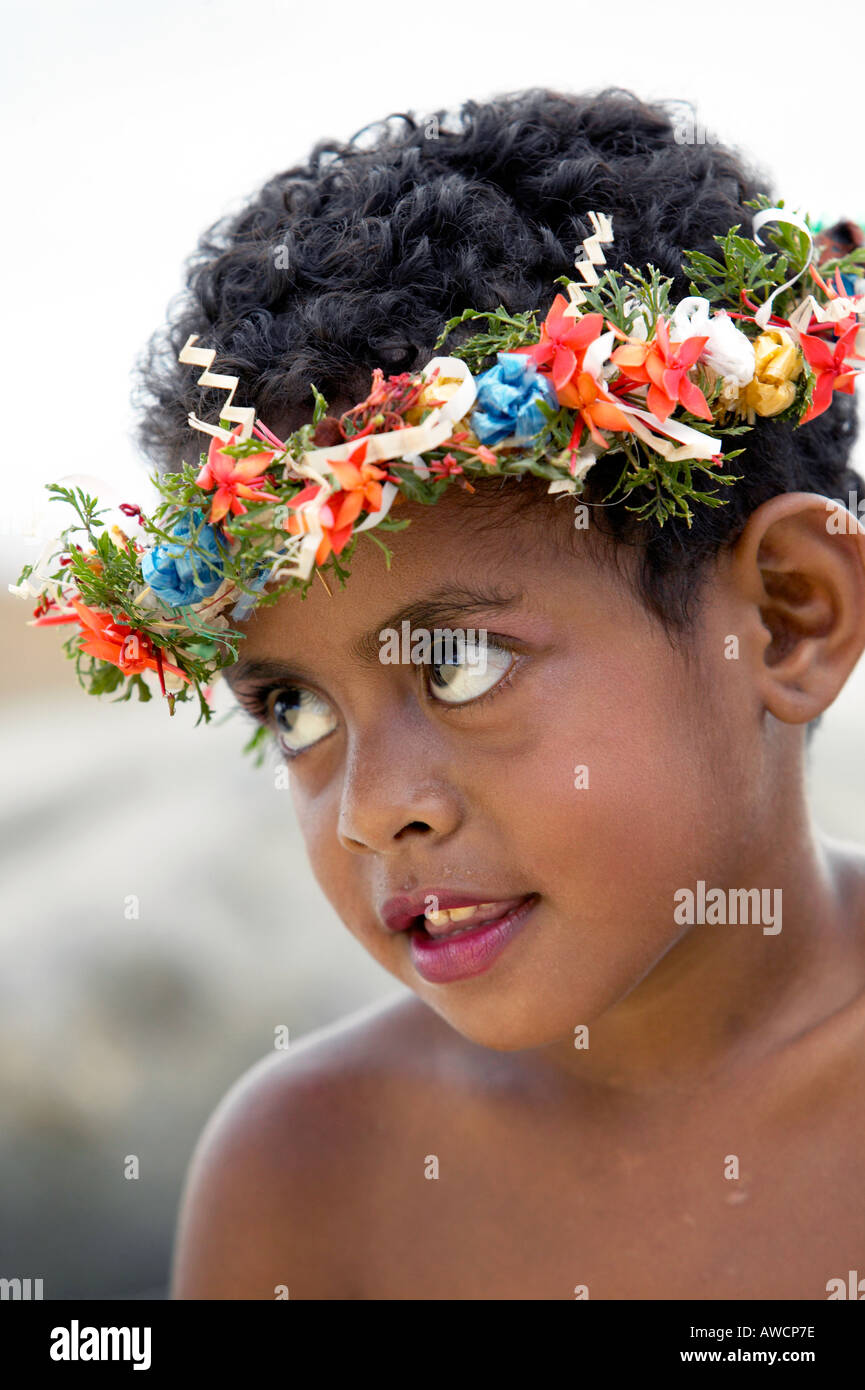 Les filles en costume traditionnel fidjien Sonaisali Island Resort Fiji parution du modèle de ne pas être utilisé en compétition avec Sonaisali Banque D'Images