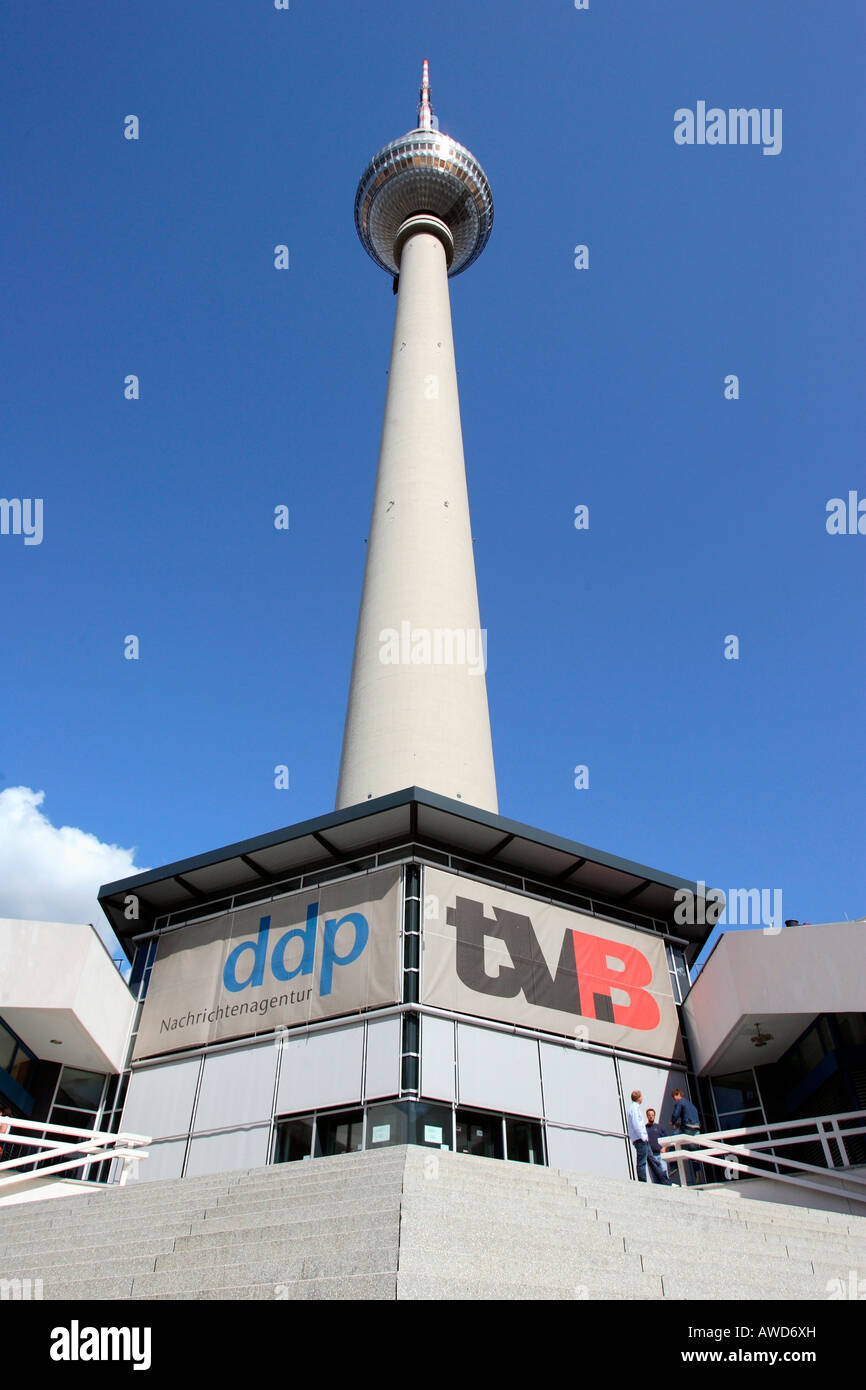 L'agence de presse ddp et plat.B tv station à l'intérieur de la tour de télévision de Berlin, Germany, Europe Banque D'Images