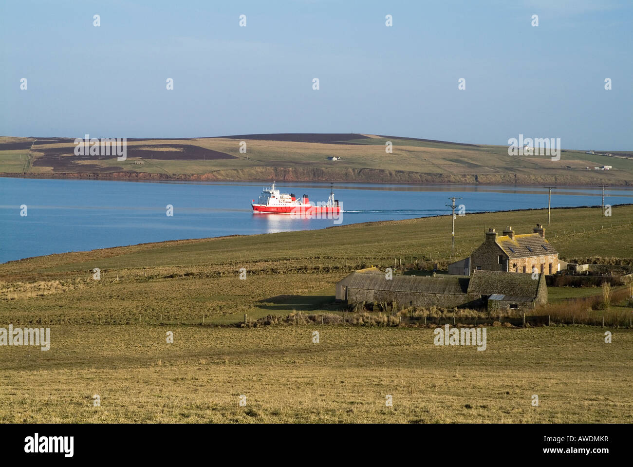 Dh SOUTH RONALDSAY ORKNEY Pentland ferries Ferry St Margarets Hope au départ Claymore Banque D'Images