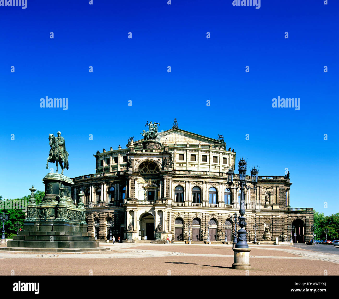 Semperoper, Opéra d'état de Saxe, Dresde, Saxe, Allemagne, Europe Banque D'Images