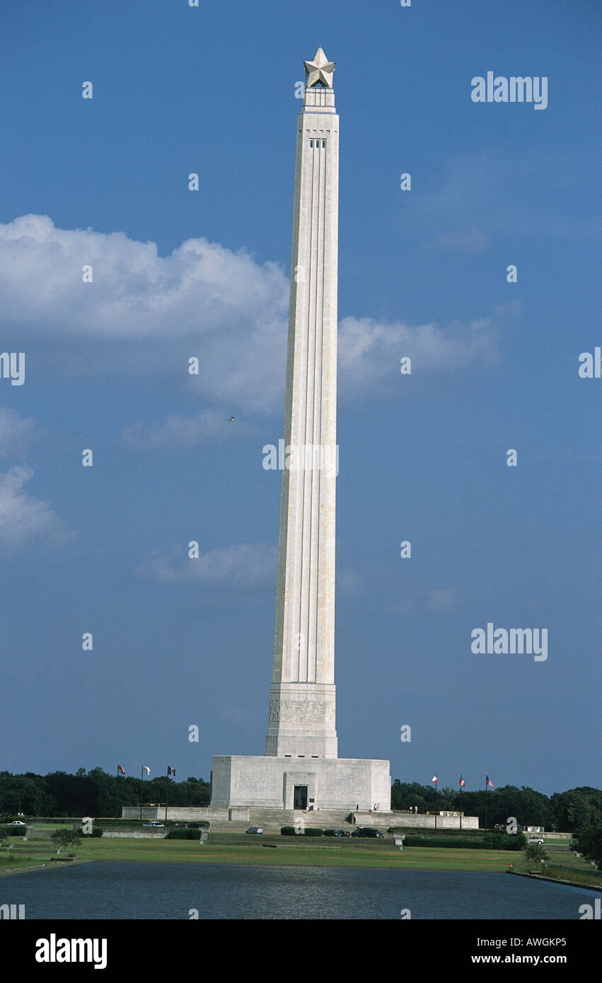 États-unis, Texas, Houston, San Jacinto Battleground, San Jacinto Tower, 184 mètres monument, surmonté de Lone Star Banque D'Images