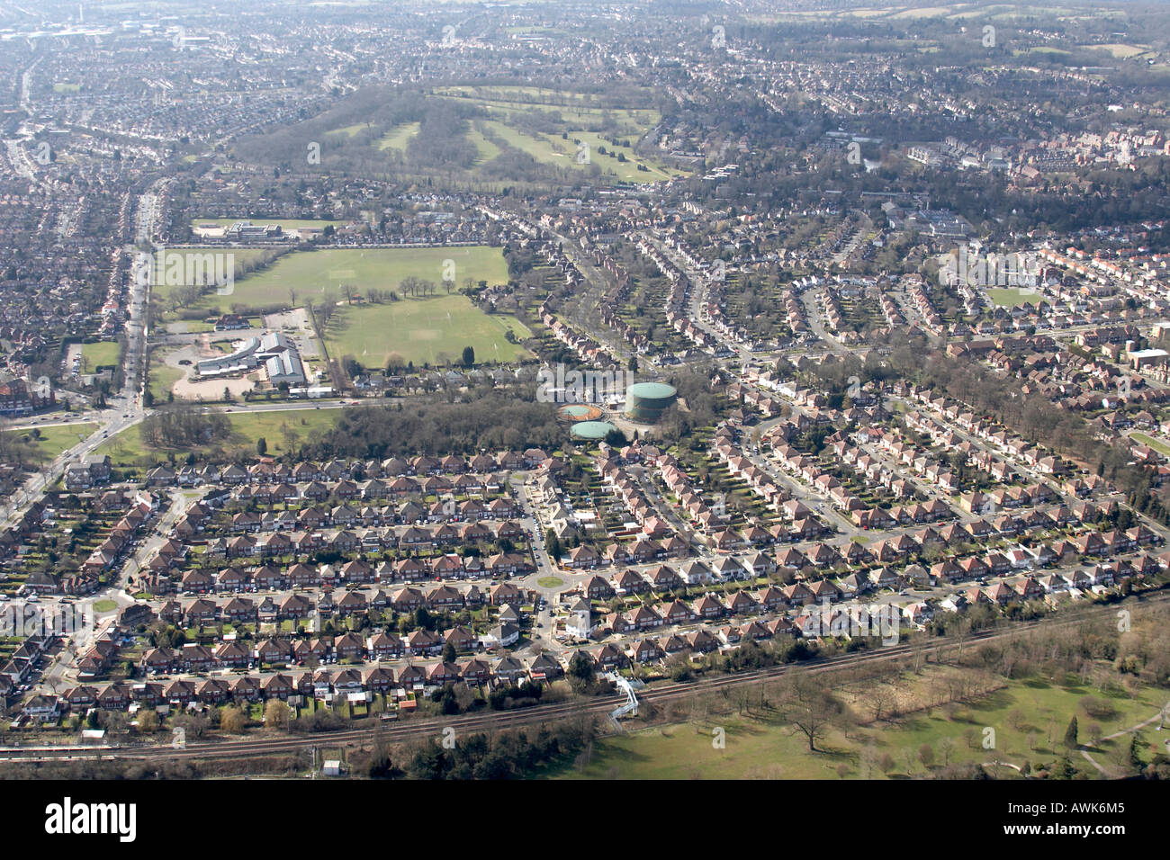 Vue aérienne oblique de haut niveau est de Stanmore à l'est du parc de Canon Mrah avec travaux Gaz Banque D'Images