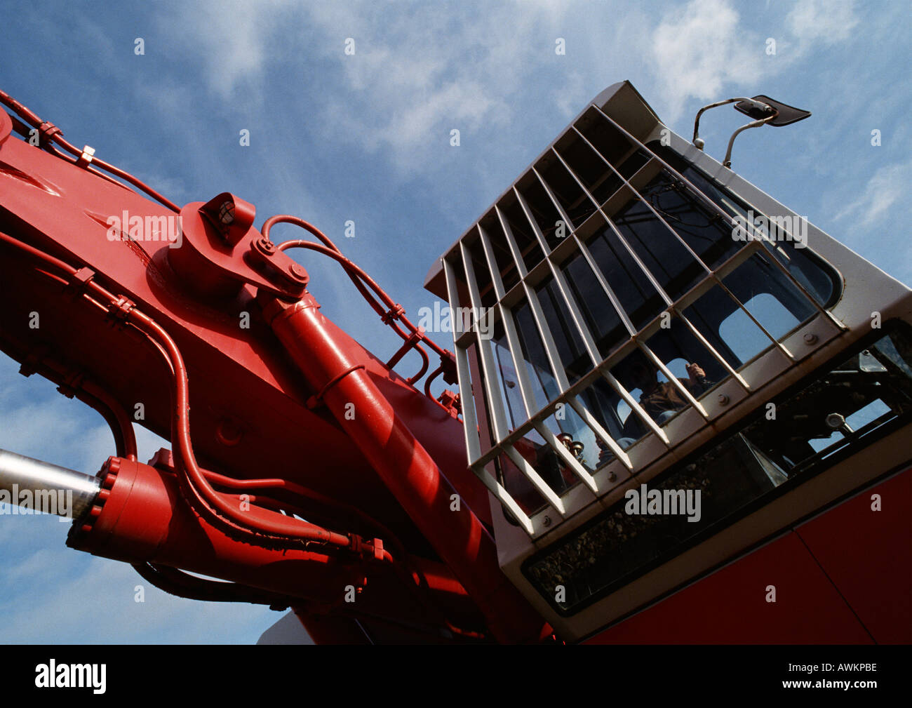 Cabine d'earth mover, low angle view Banque D'Images