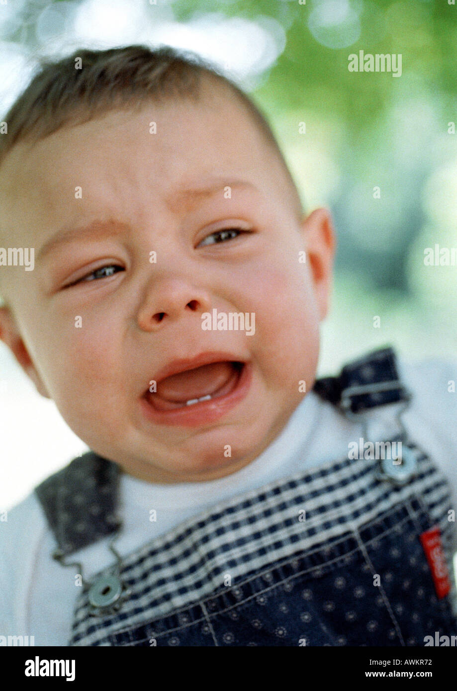 Enfant en pleurs, close-up Banque D'Images