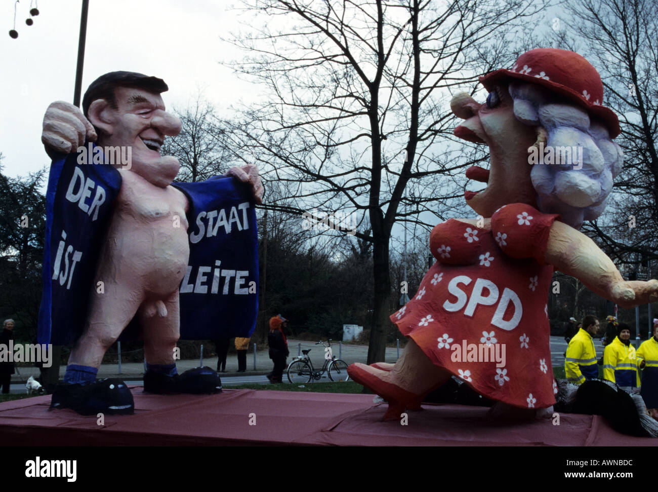 Flotteur carnaval poussant l'amusement à la politique allemande Banque D'Images