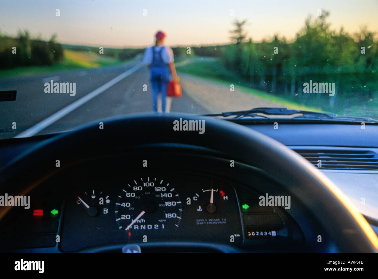 En panne d'essence Banque de photographies et d’images à haute ...