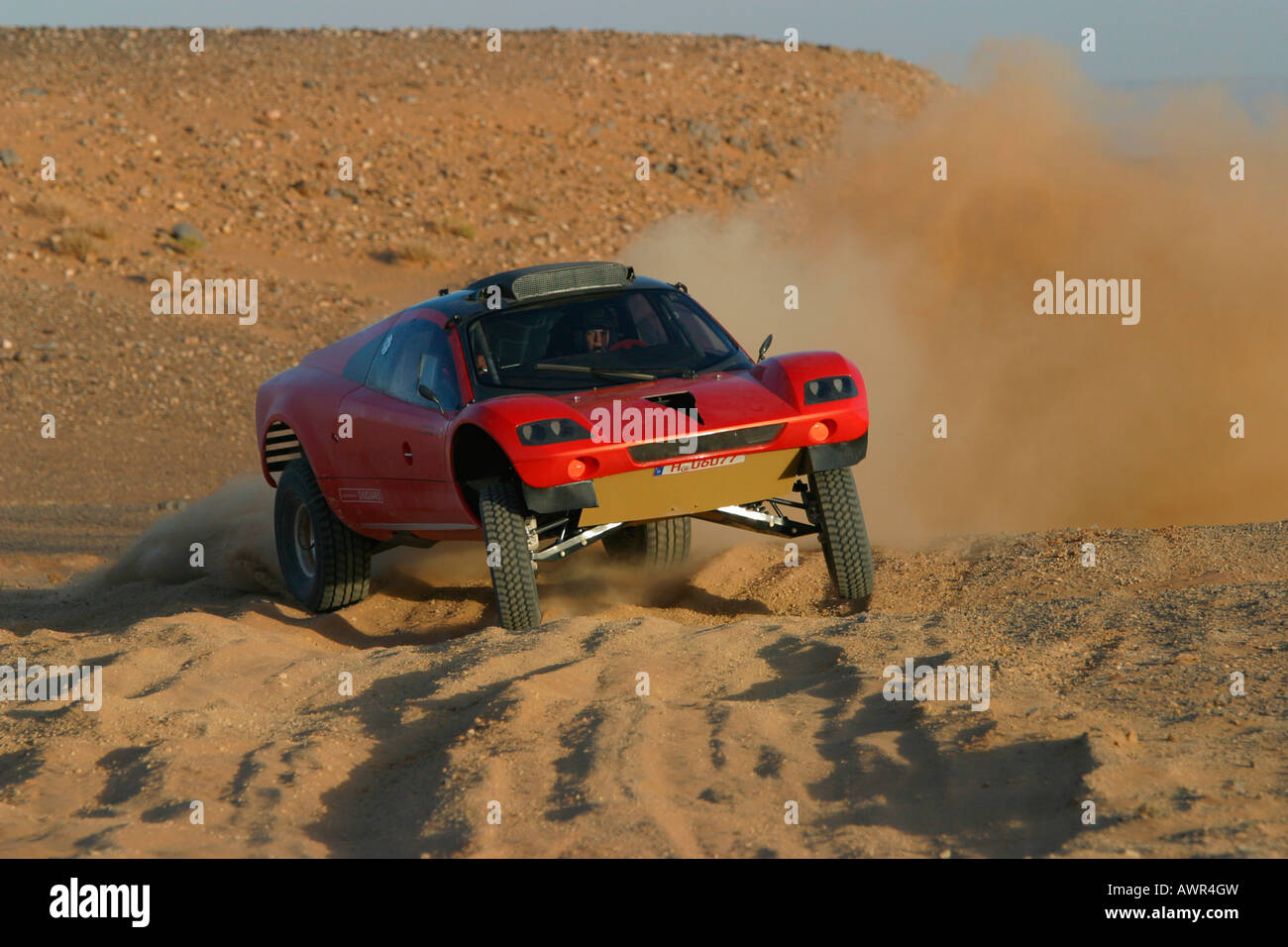 Paris-Dakar, Tarek véhicule, prototype de test au Maroc, VW, Jutta Kleinschmidt pilote, co-pilote Fabrizia Pons, l'Afrique Banque D'Images