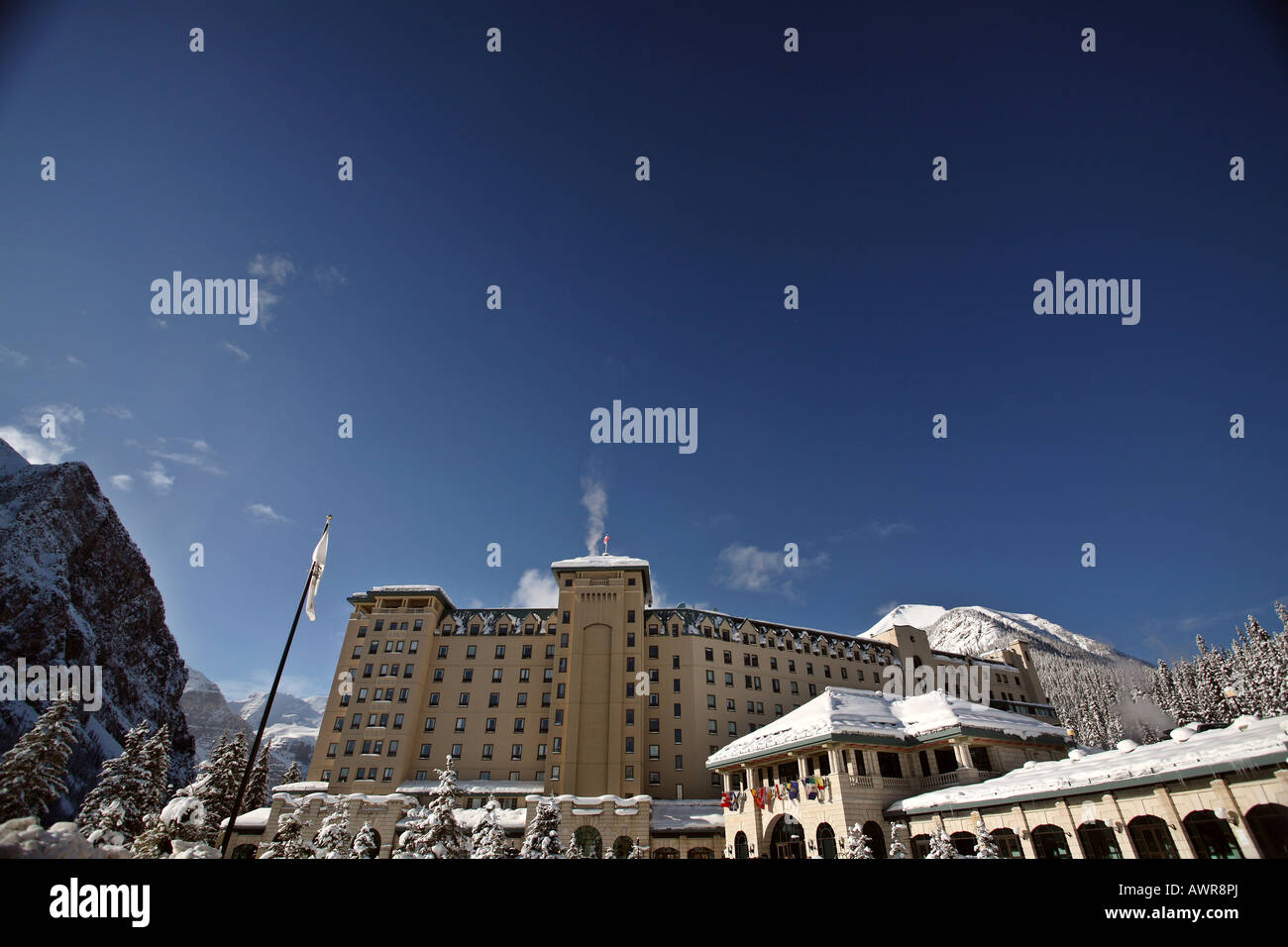 Châteaux dans le lac Louise en Alberta Banque D'Images