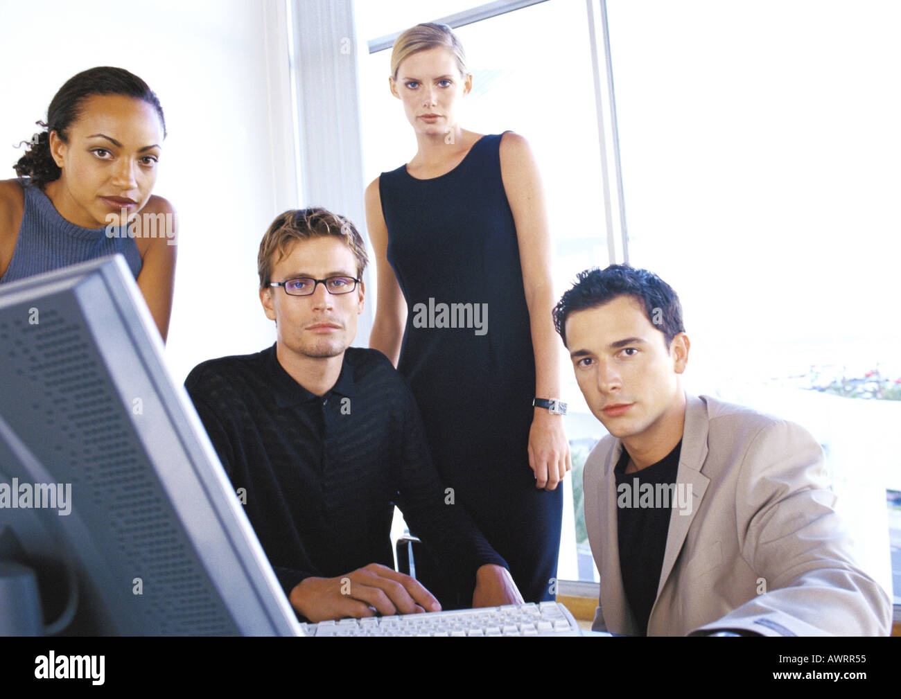 Business people in office, portrait Banque D'Images