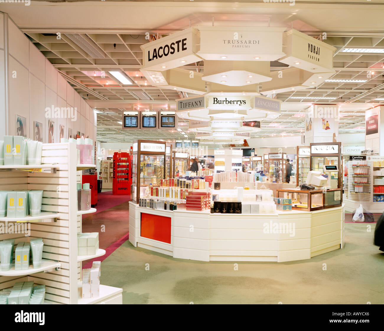 DUTY FREE - Terminal 3, Heathrow, Royaume-Uni Banque D'Images