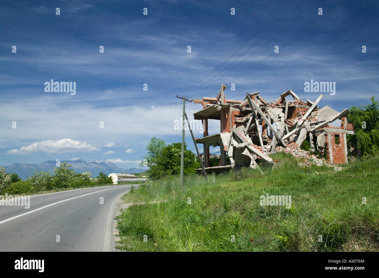La Serbie, le Kosovo, Ranove Ranovedestroyed, village chrétien de pendant la guerre Serbia-Kosovo, maison bombardée Banque D'Images