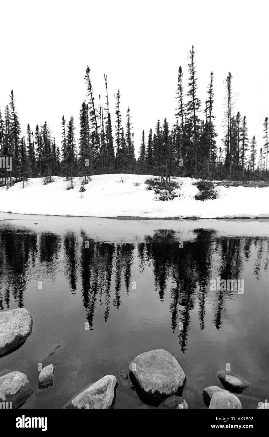 En hiver la rivière uid 1430660 Banque D'Images