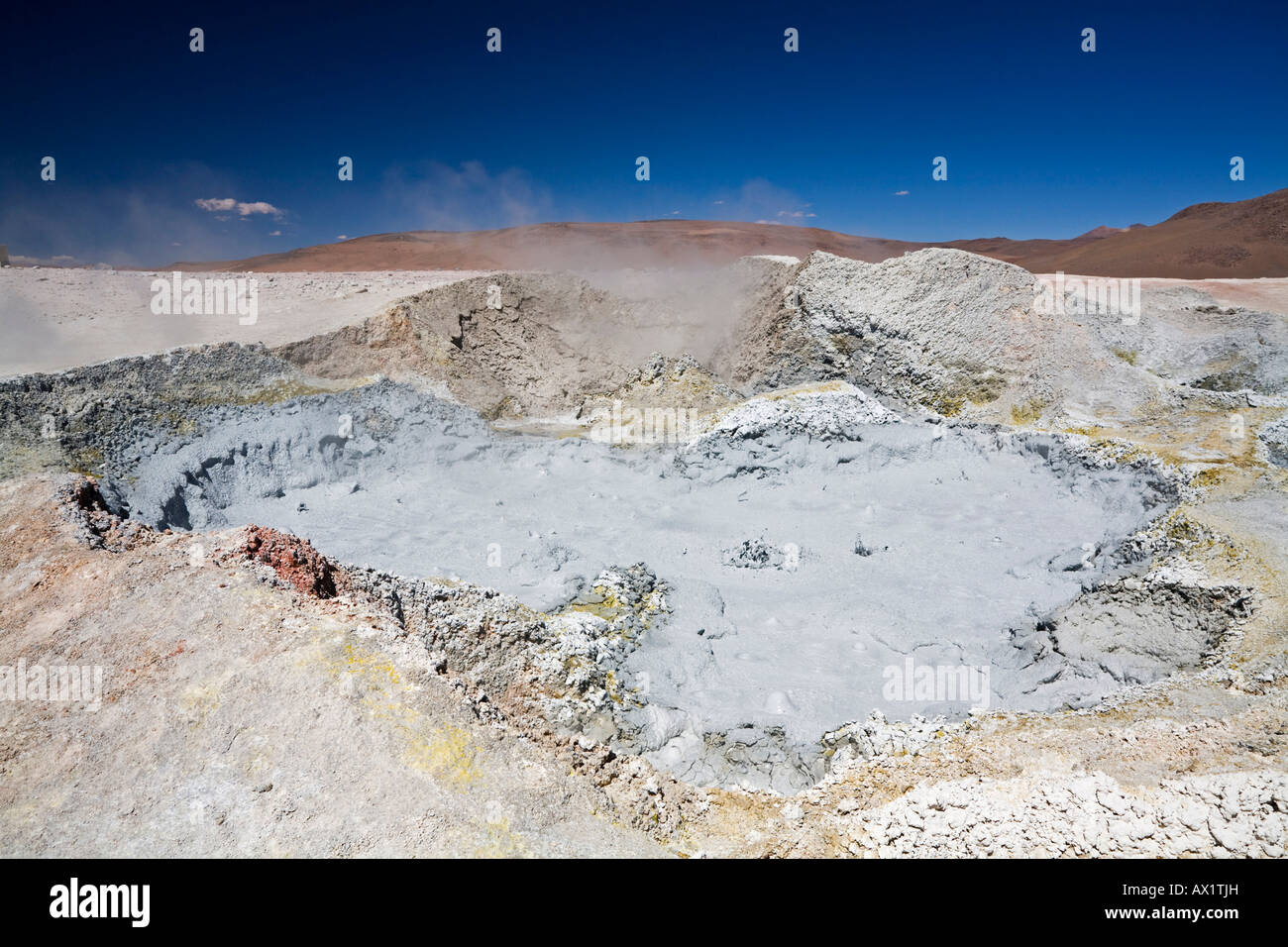 Champ de geysers Sol de Manana, Altiplano, Bolivie, Amérique du Sud Banque D'Images