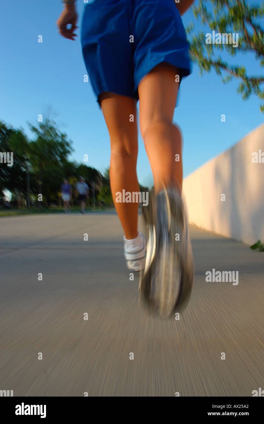 Femme Jogging Banque D'Images