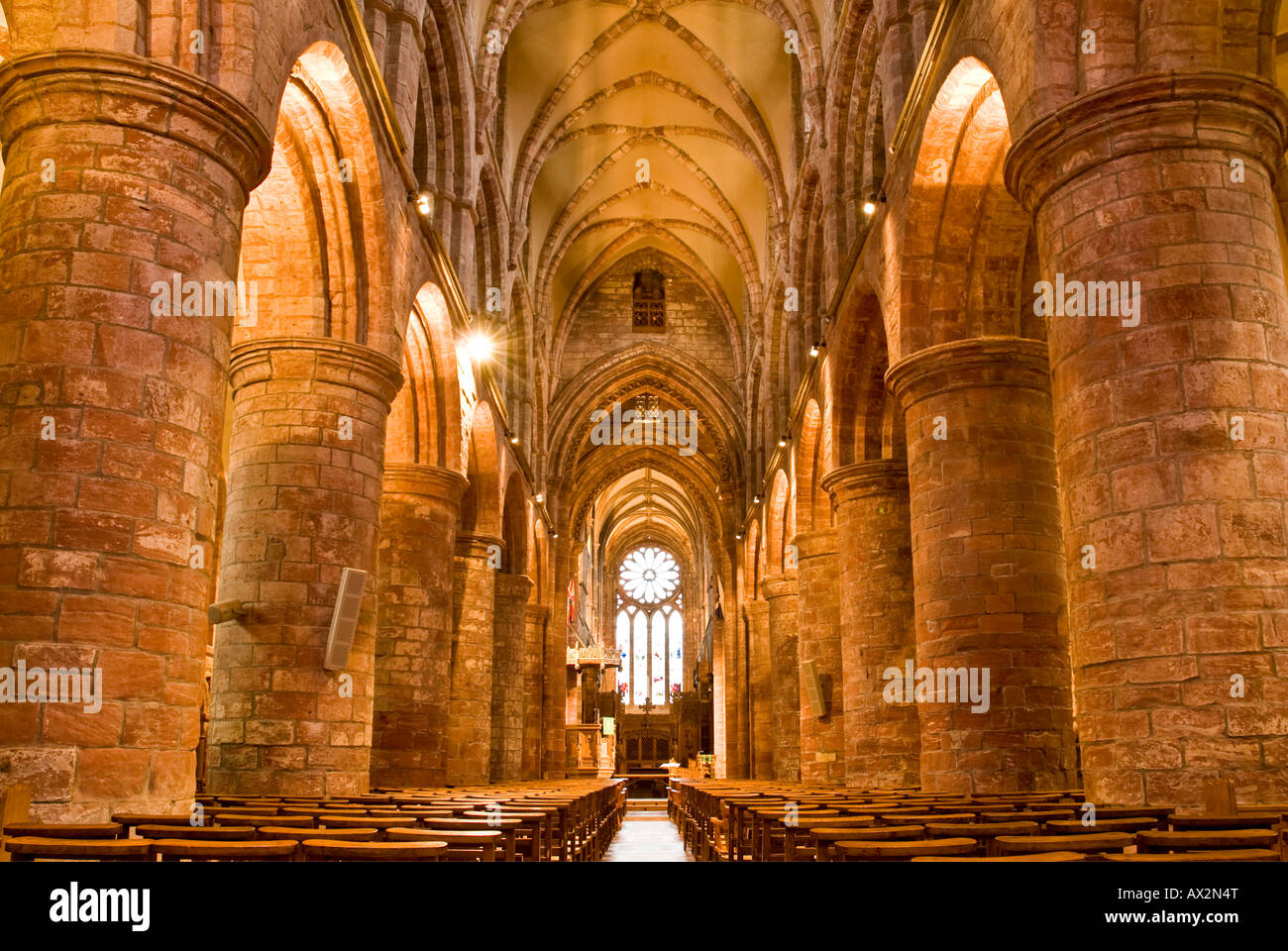 Intérieur de la cathédrale Saint Magnus, Kirkwall, Orkney, Scotland Banque D'Images