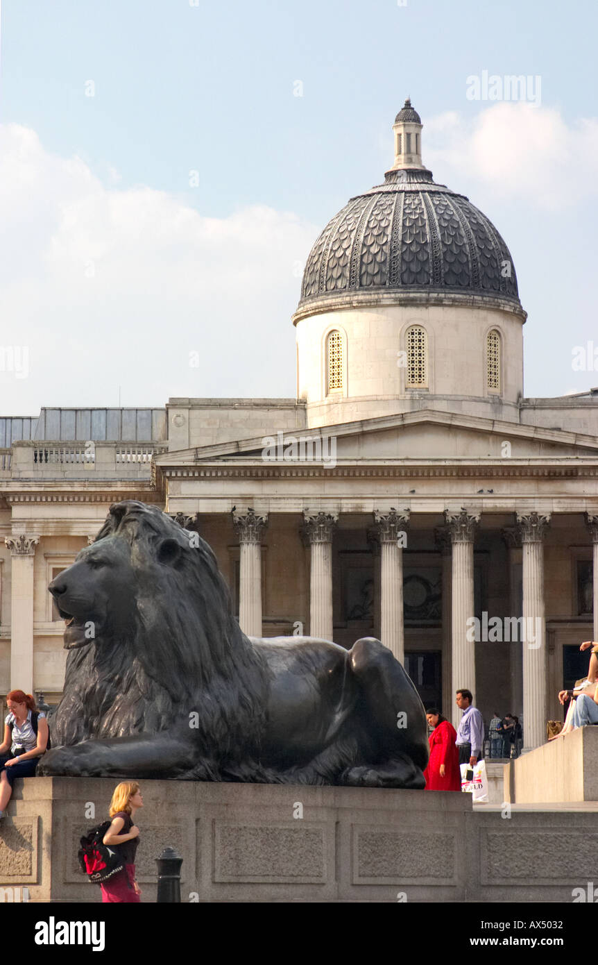 La National Gallery à Trafalgar Square Londres Banque D'Images