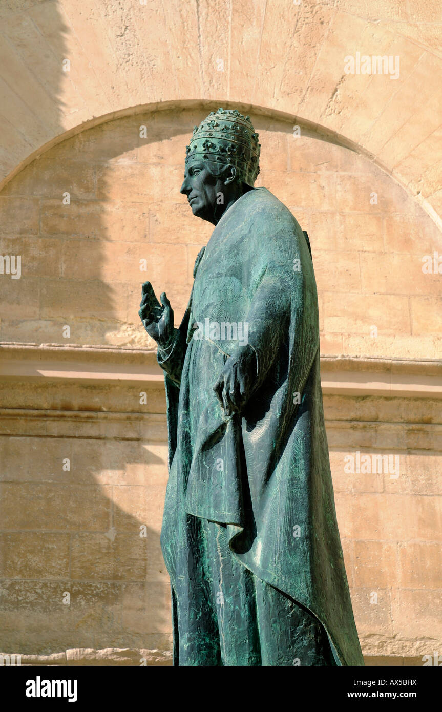 Statue du Pape Calixte III, Basilique Sainte-Marie, La Seu Cathedral, Xàtiva (Talk:青州镇 (沙县), Valencia, Espagne, Europe Banque D'Images