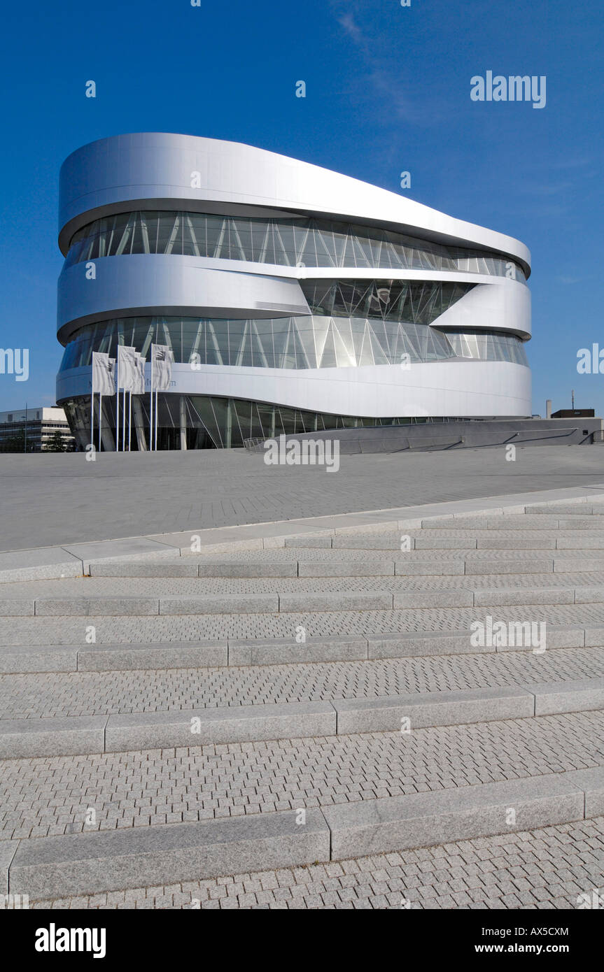 Musée Mercedes Benz, Stuttgart, Baden Württemberg, Allemagne, Europe Banque D'Images