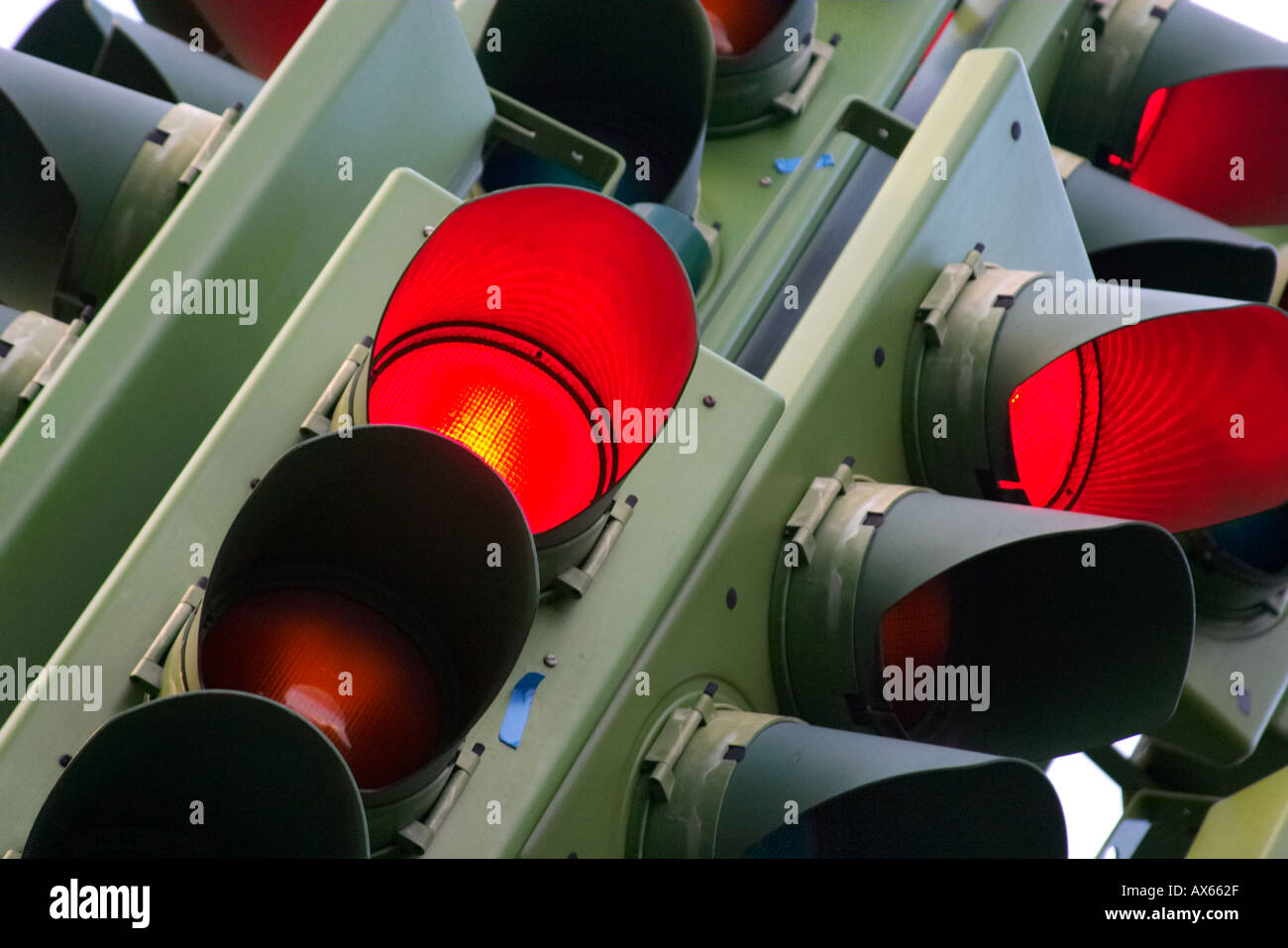 Les feux rouges signals stop Banque D'Images