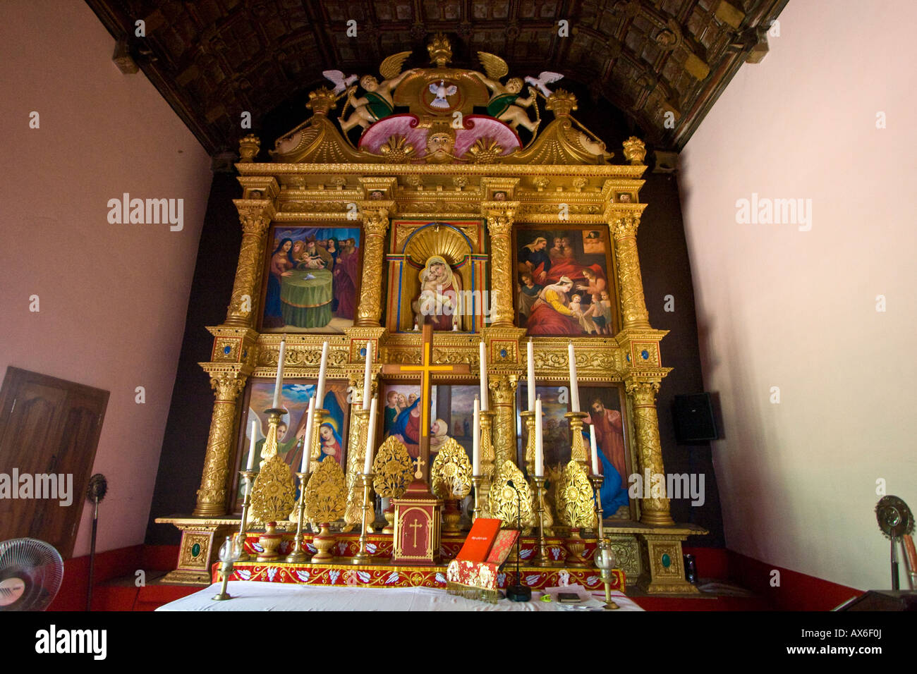 Valiapally Église chrétienne orthodoxe syrienne à Kottayam Inde Banque D'Images