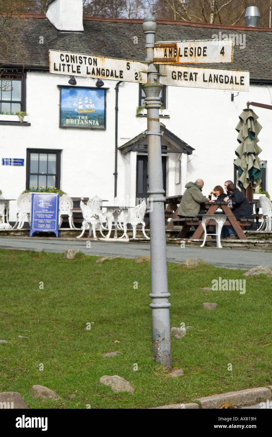 Le Britannia Inn, Lake Road, le The Langdales, Cumbria, Royaume-Uni. Banque D'Images