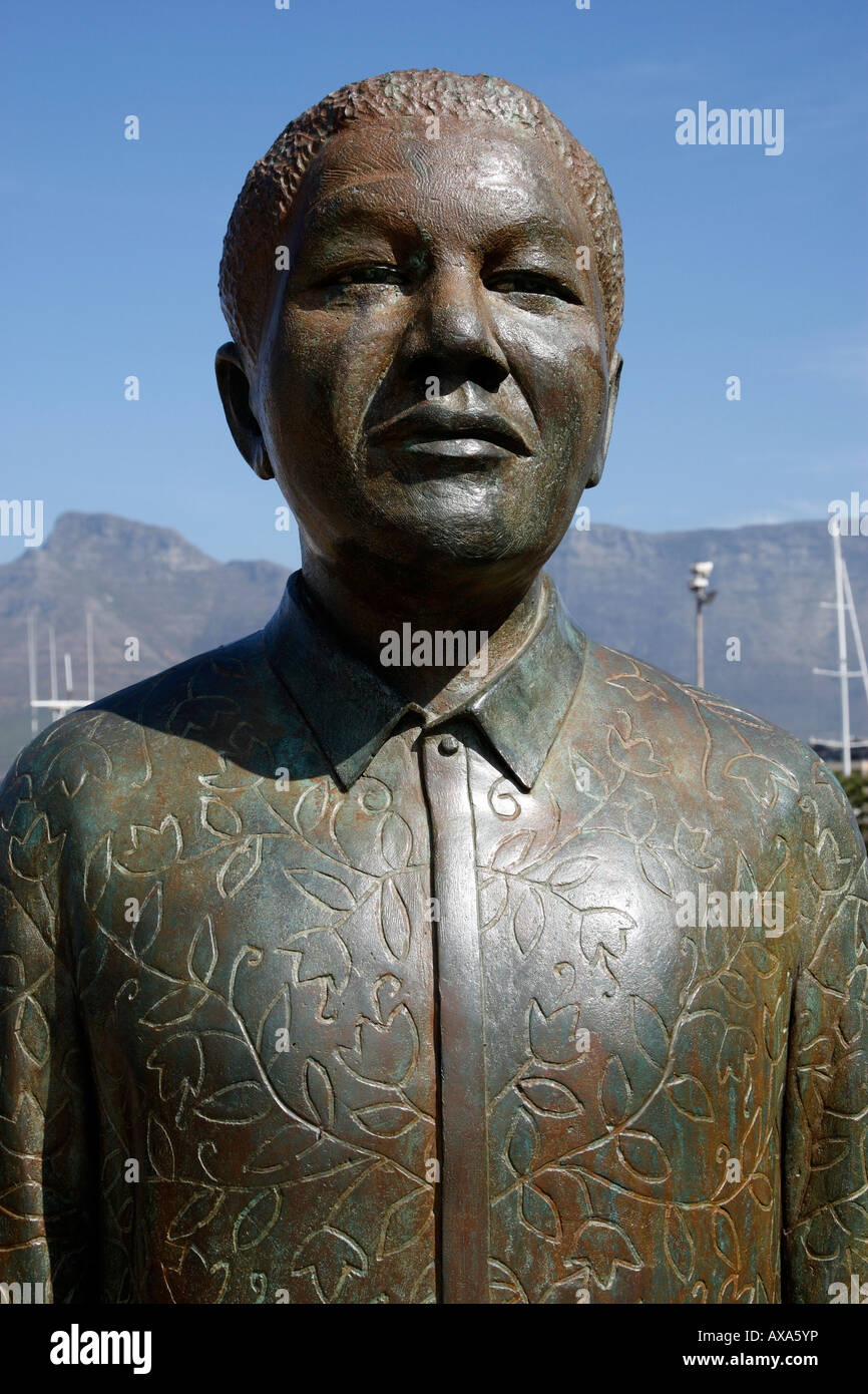 Prix nobel Nelson Mandela square par Claudette schreuders v&A Waterfront Cape town western cape province afrique du sud Banque D'Images