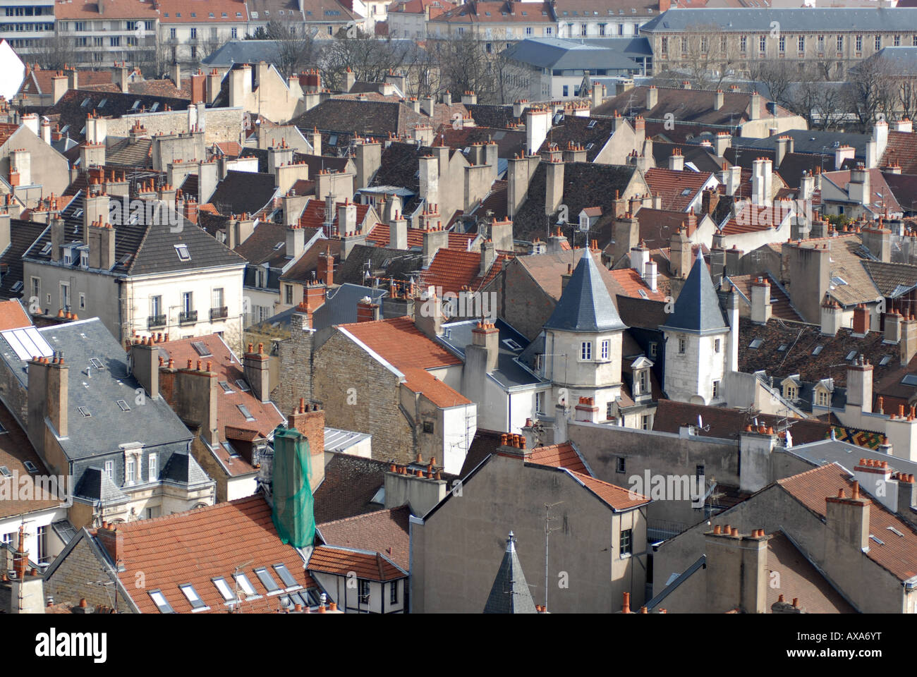 Des toits et des cheminées à Dijon Bourgogne France Banque D'Images