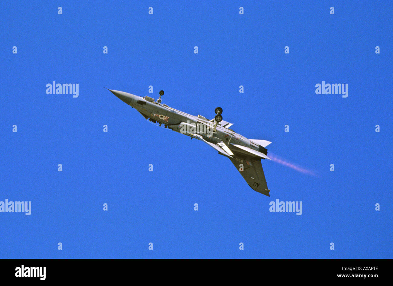 Panavia Tornado F-3 est roulant avec atterrissage Banque D'Images