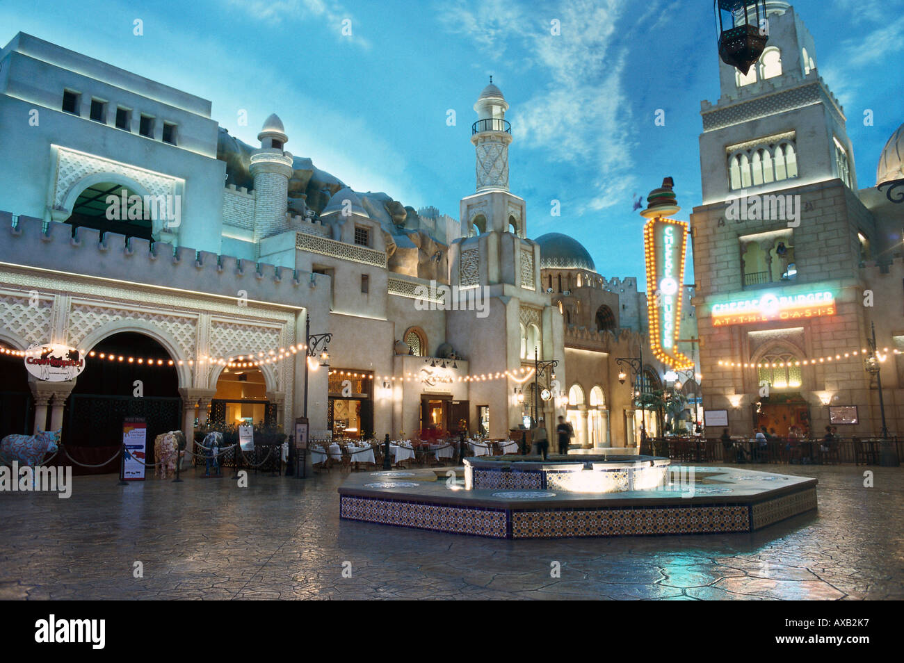 Galerie marchande et petite place avec fontaine à l'Aladdin Hotel, Las Vegas, Nevada, USA Banque D'Images