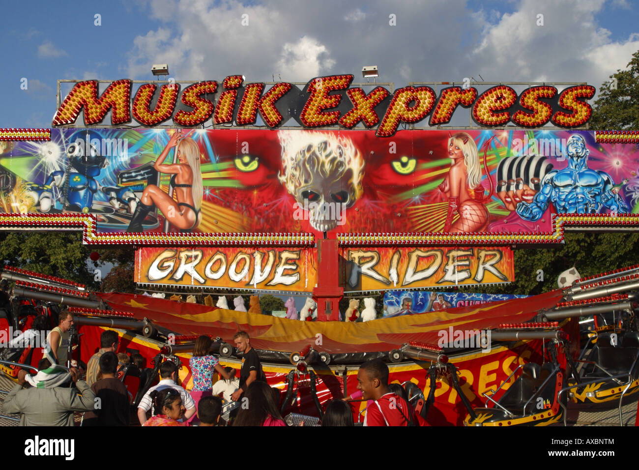 Peint fairground attraction ride Banque D'Images