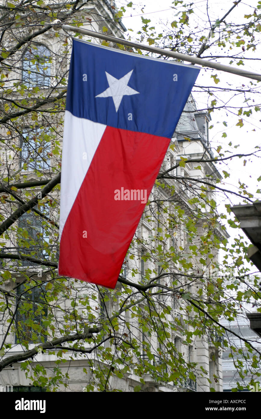 En dehors du drapeau Texas Texas Embassy Cantina Restaurant Trafalgar Square London UK Banque D'Images
