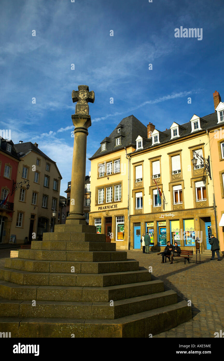 La croix du marché, Echternach, Luxembourg Banque D'Images