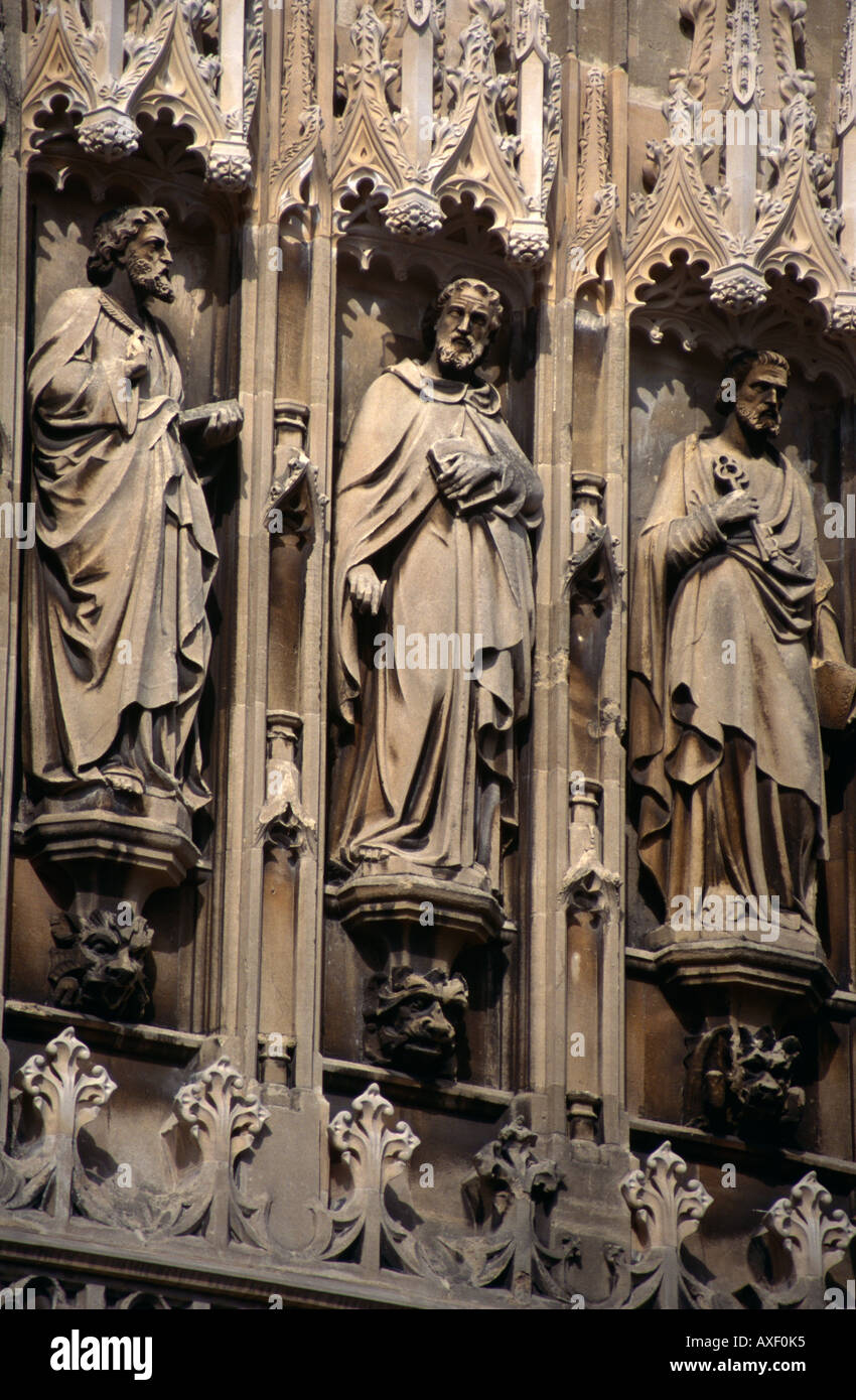 Statues de la cathédrale de Gloucester, Gloucester, Gloucestershire, England, UK Banque D'Images