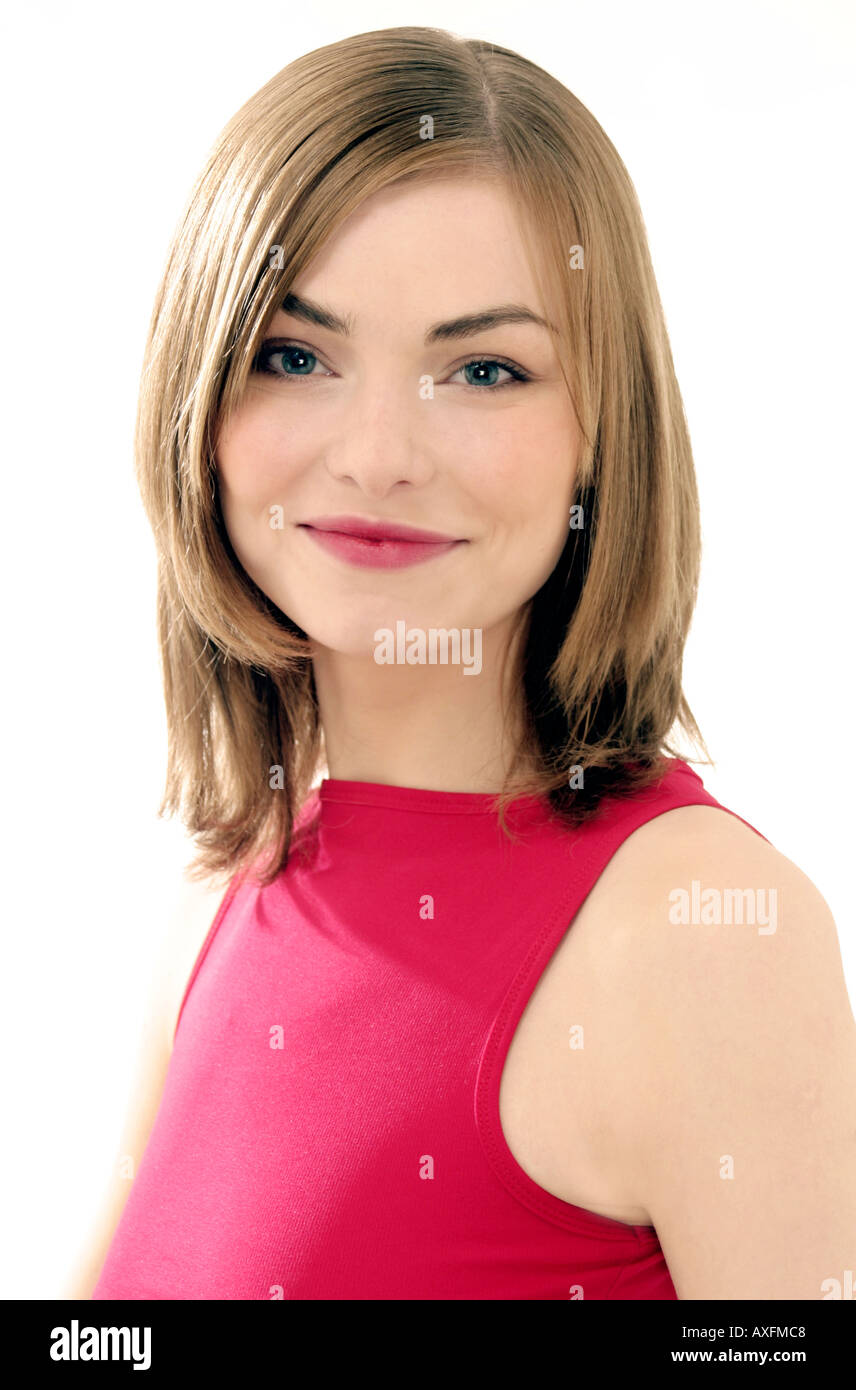 Studio intérieur close up femme fille 20 25 jeune blonde faire sourire souriant vertical portrait Banque D'Images