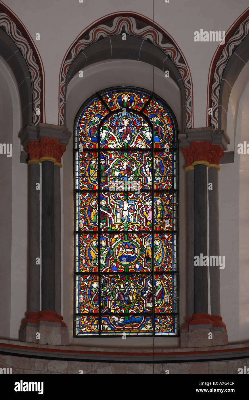 Köln, St Kunibert, Mittleres Chorfenster Wurzel-Jesse-Fenster, Banque D'Images