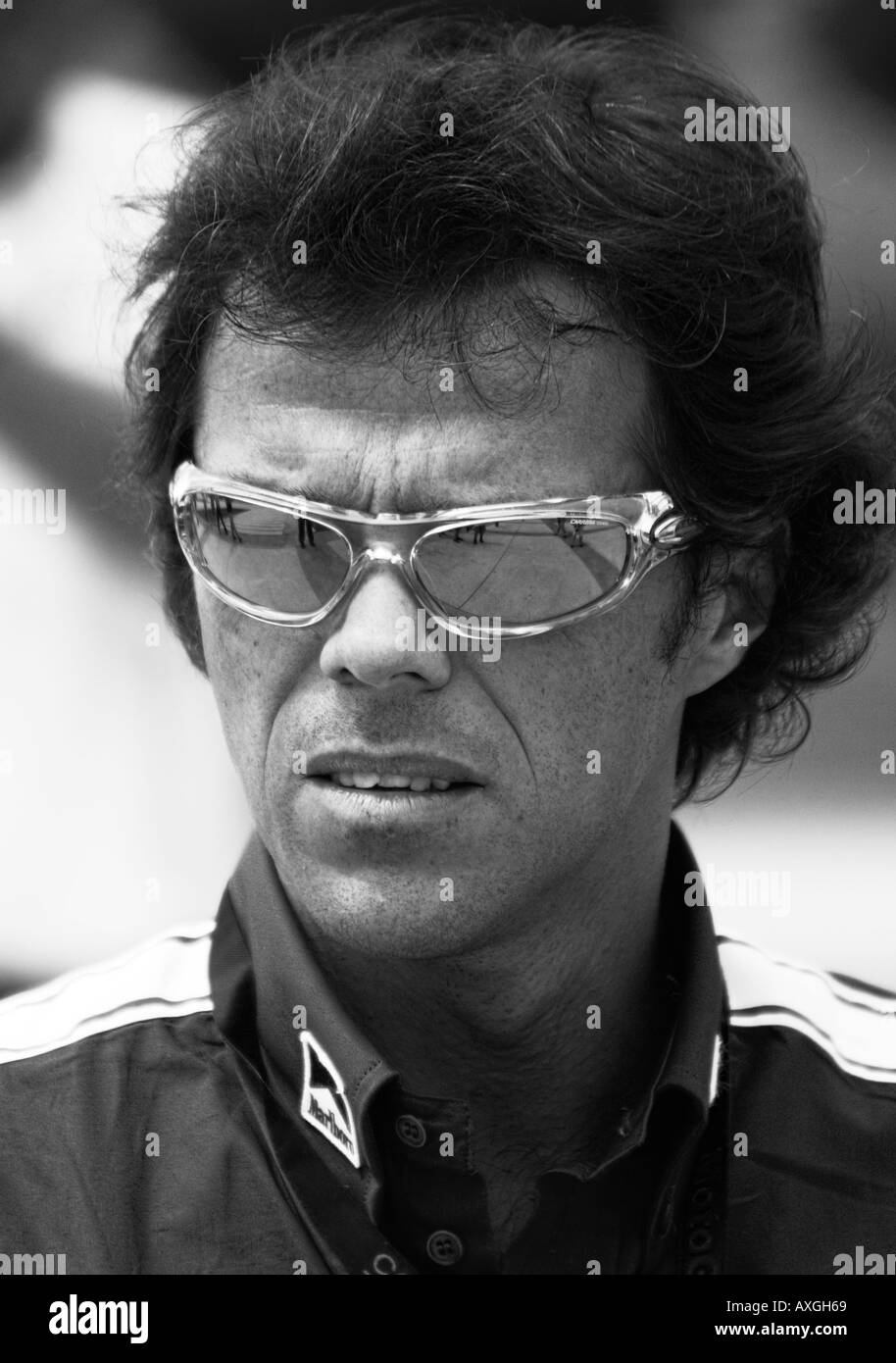 Portrait noir et blanc de Loris Capirossi au cours de la MotoGP 2005 au Circuit International de Sepang en Malaisie Banque D'Images