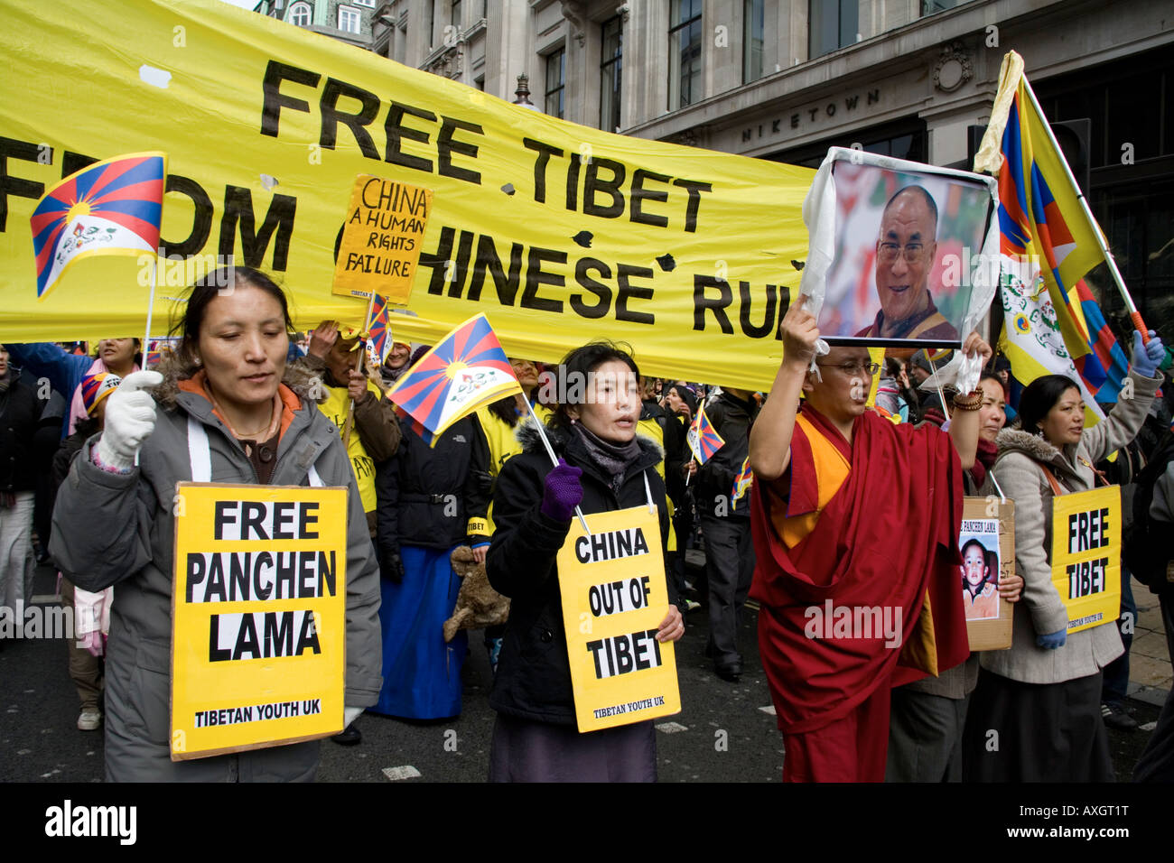 Tibet libre à partir de la démonstration de la règle chinoise London 22 03 08 Banque D'Images