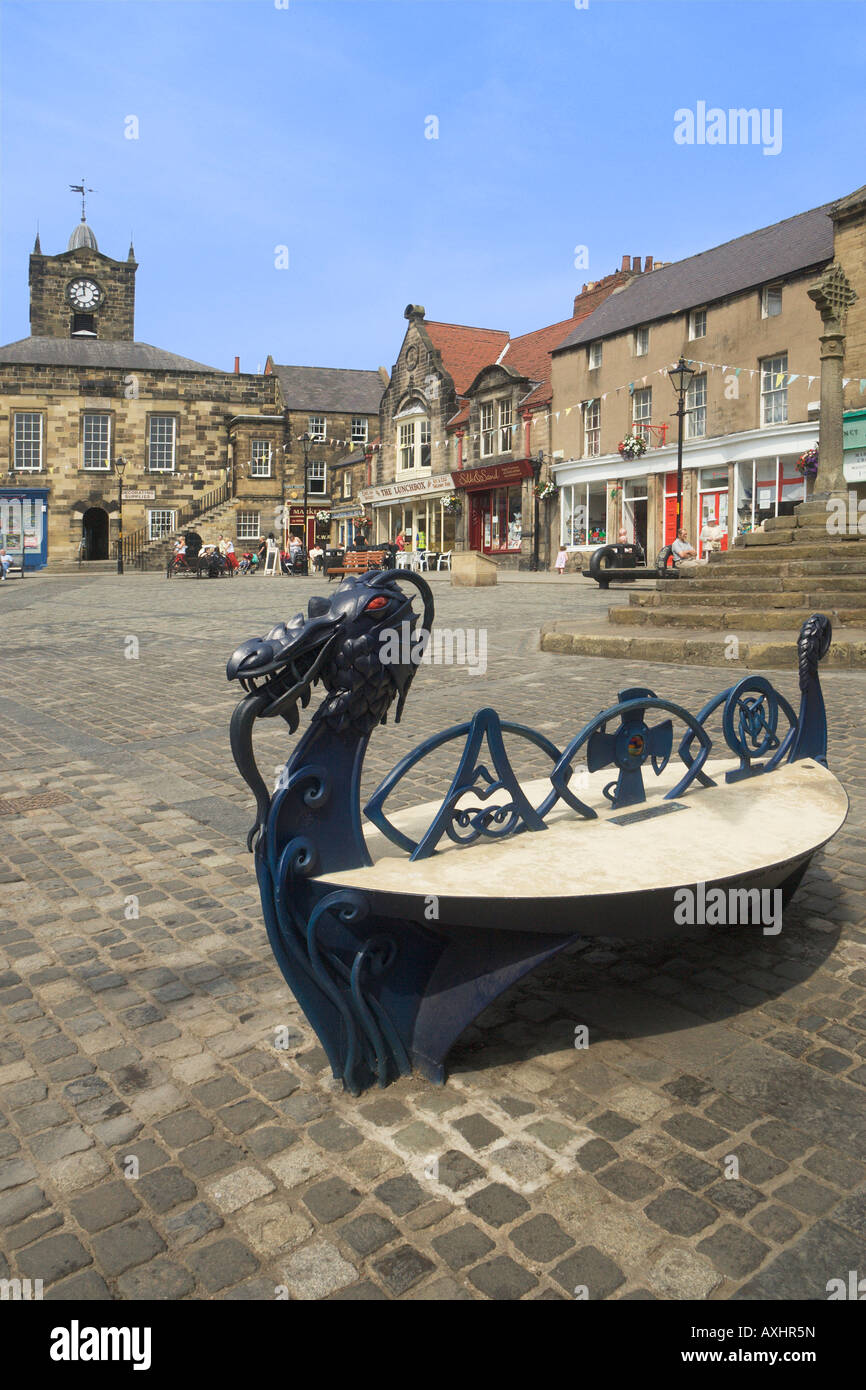 Bateau Dragon sculpture à main square Alnwick Northumberland Royaume-uni Banque D'Images