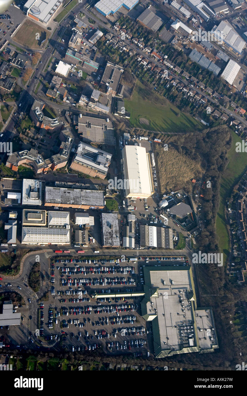 Vue aérienne oblique de haut niveau frais d'Elstree Studios et Big Brother House Londres WD6 England UK Janvier 2006 Banque D'Images