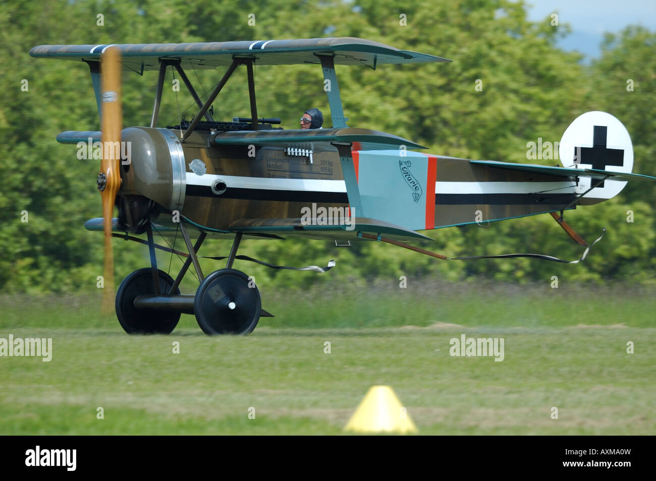 La première guerre mondiale, ancien allemand chasseur triplan Fokker Dr.I French vintage air show, la Ferté Alais Banque D'Images