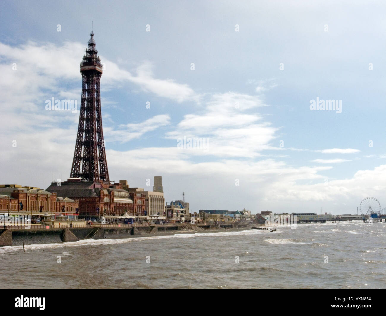 Le front de mer et la tour de Blackpool, Banque D'Images