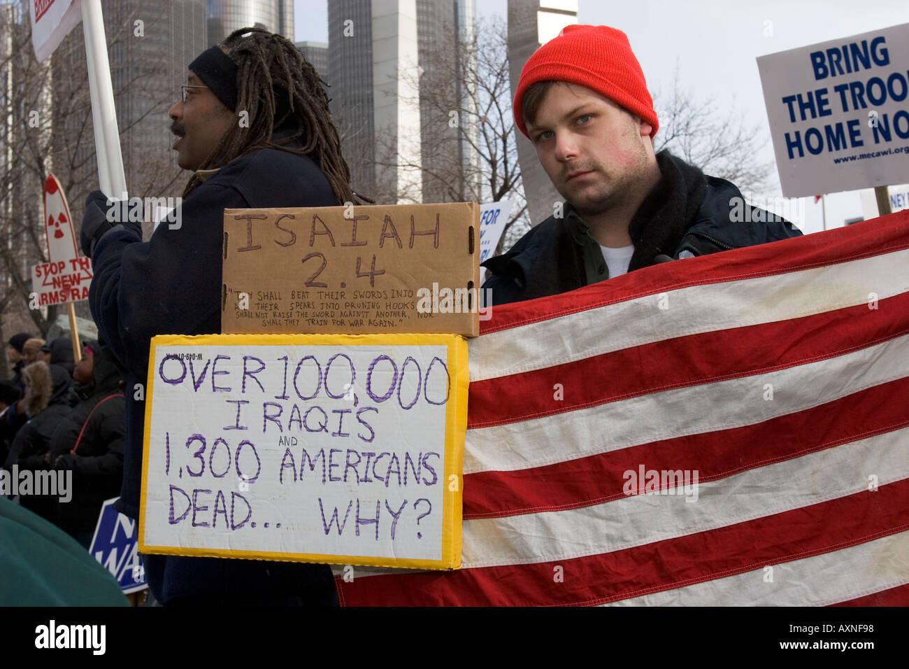 Les gens s'opposent à la guerre en Irak au cours de la journée Martin Luther King Jr à Detroit Banque D'Images