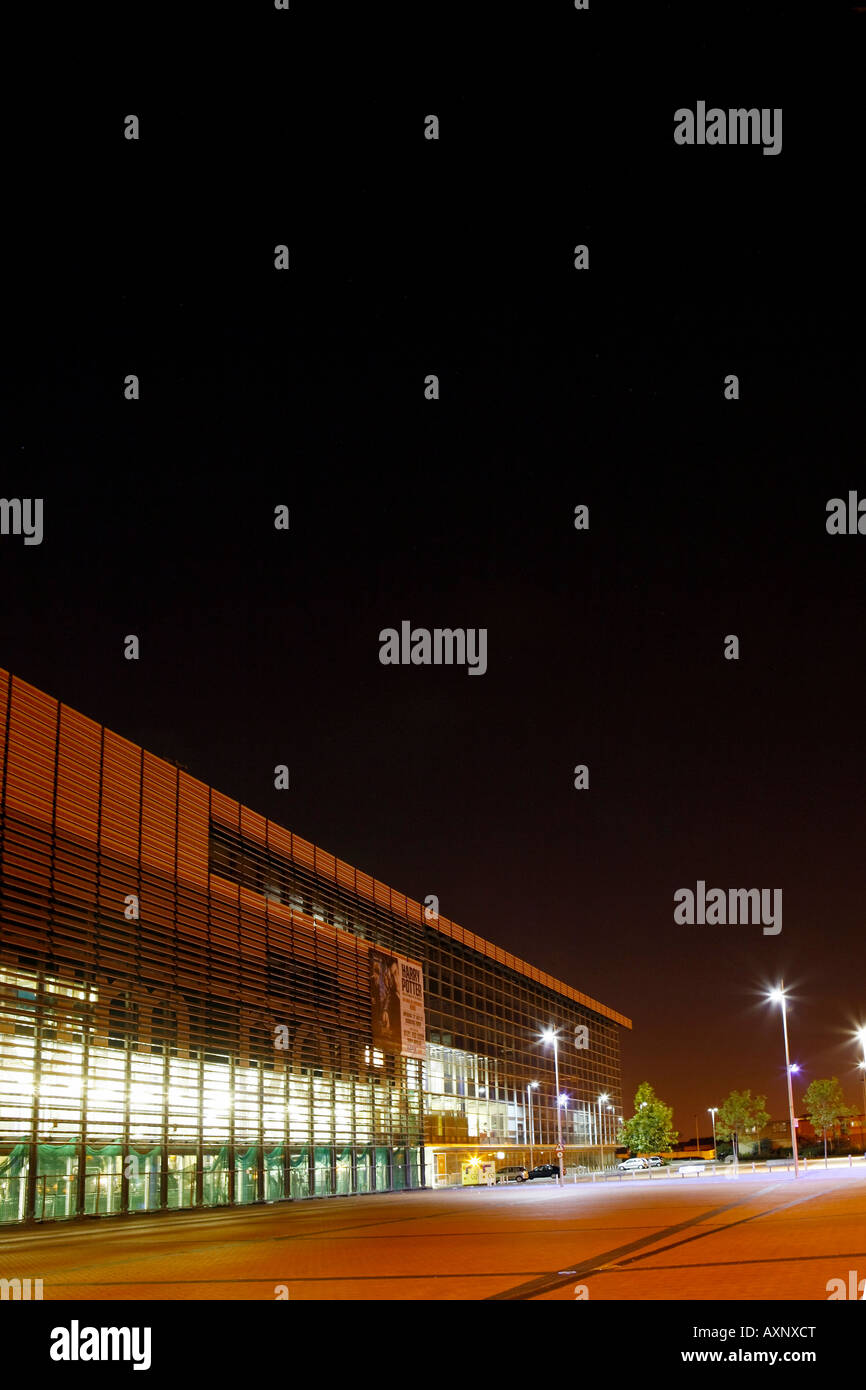 Millennium Point à Birmingham au Royaume-Uni Angleterre nuit Banque D'Images